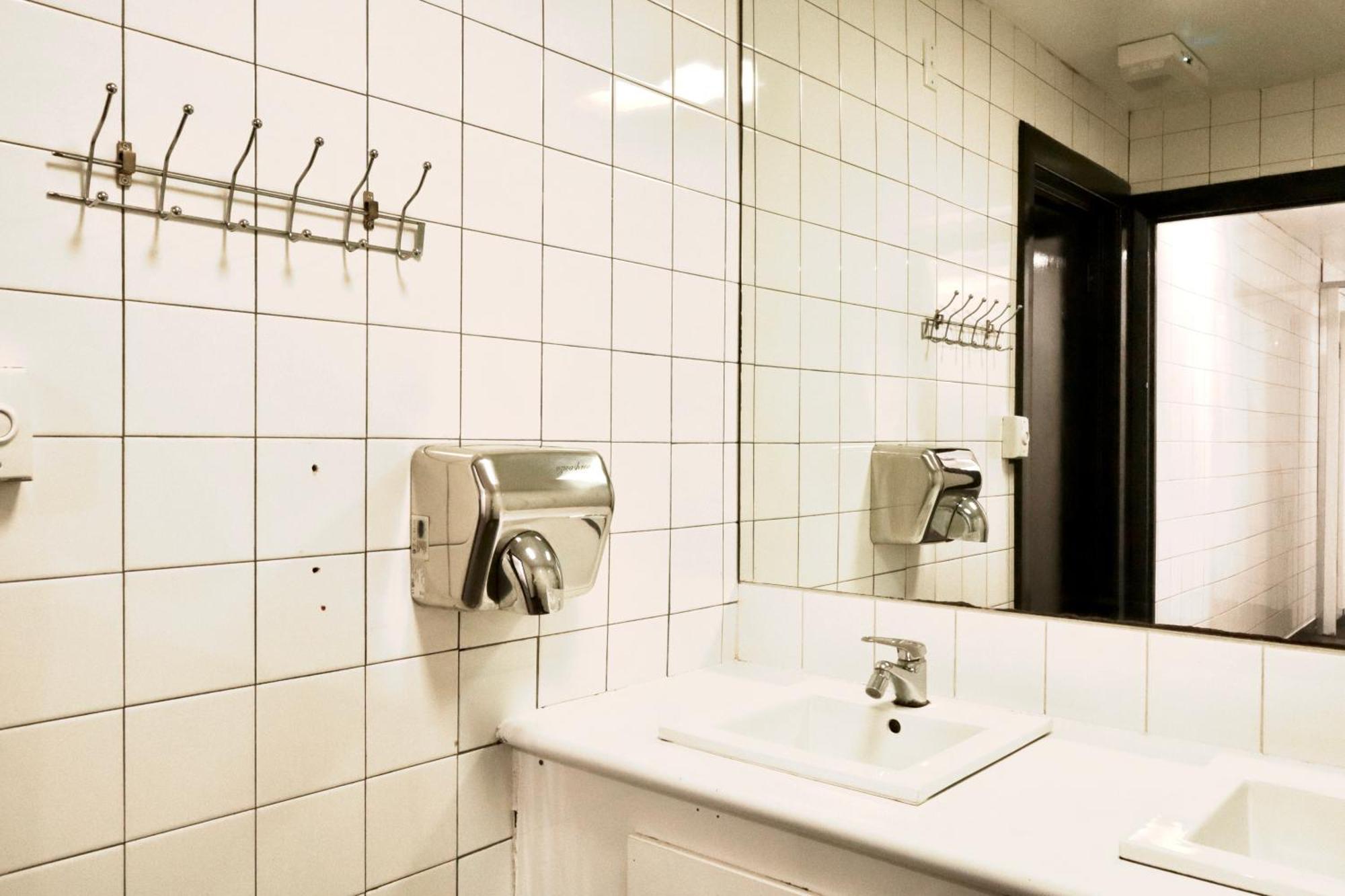 Ostello Ritz For Backpackers Melbourne Esterno foto