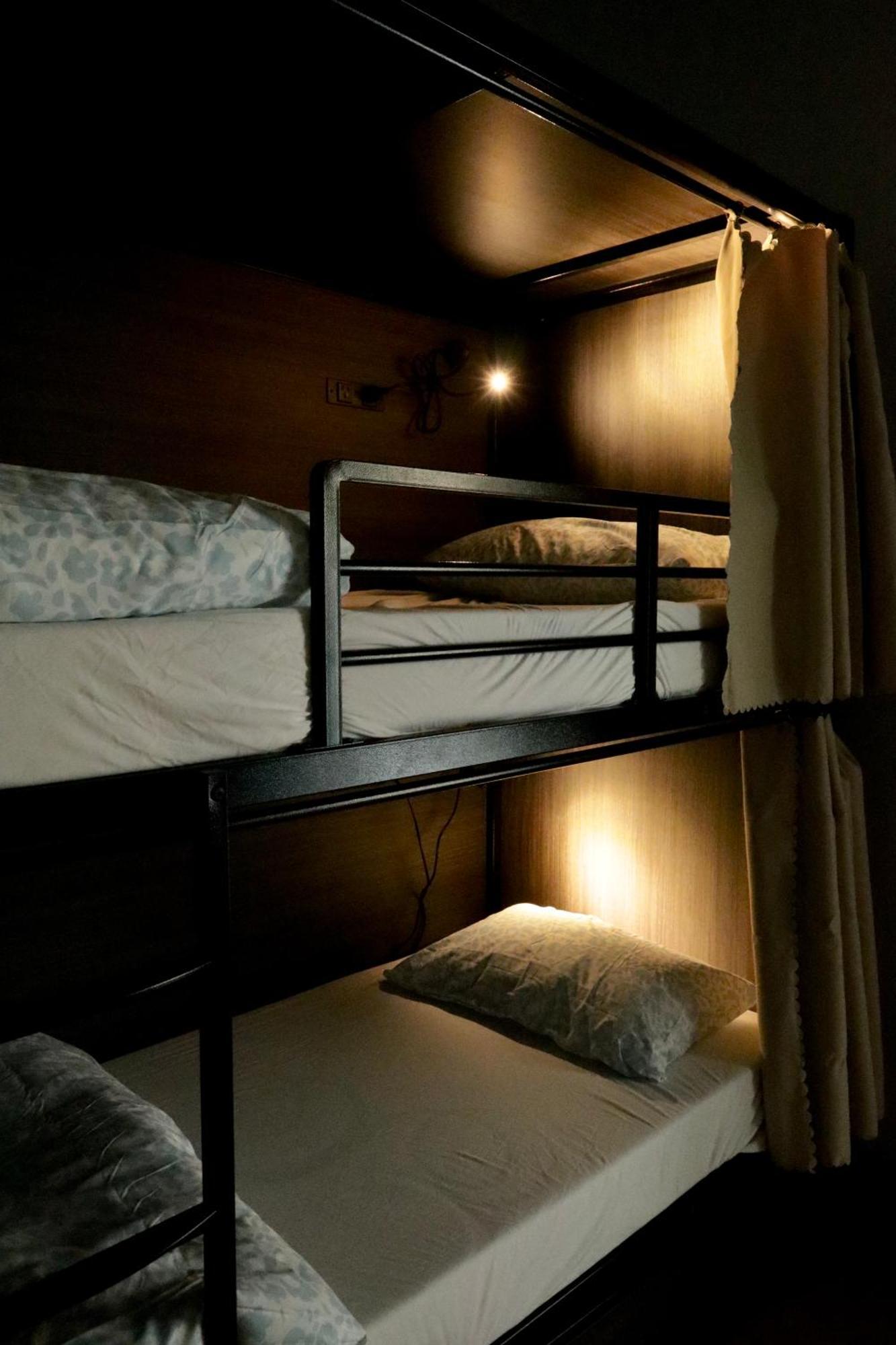 Ostello Ritz For Backpackers Melbourne Esterno foto